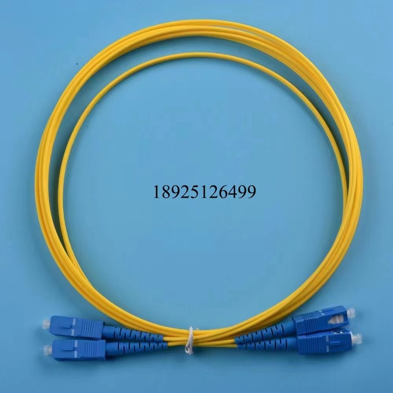 Loại giao diện dây nối sợi quang trực tiếp của nhà sản xuất chất lượng cao SC/LC, Phạm vi chiều dài 1,5m-30m LSZH