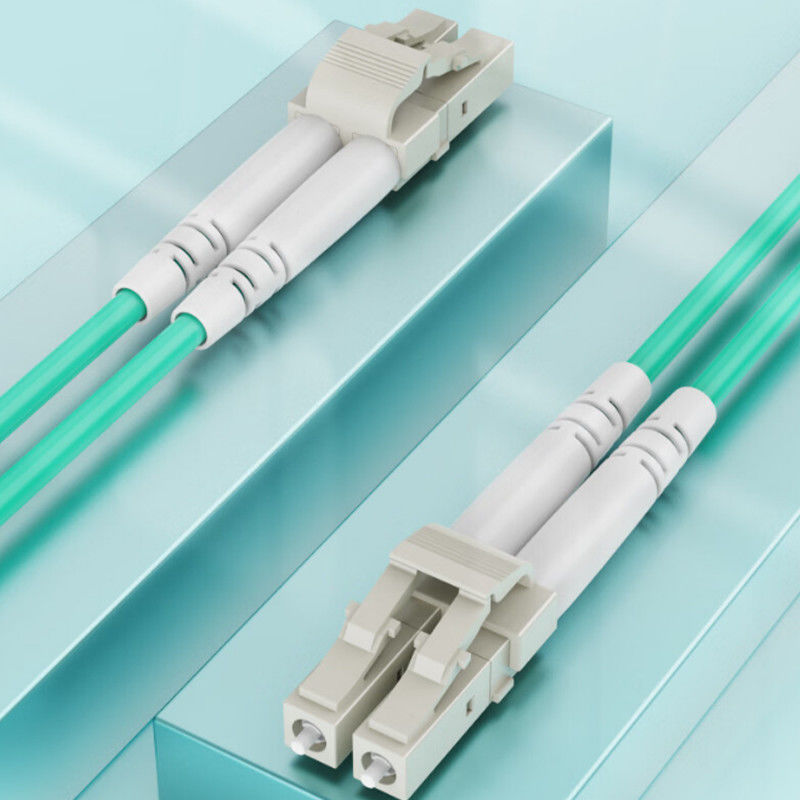 PVC / LSZH / OFNP / OFNR / Plenum Fiber Optic Patch Cord cho hiệu suất tối ưu
