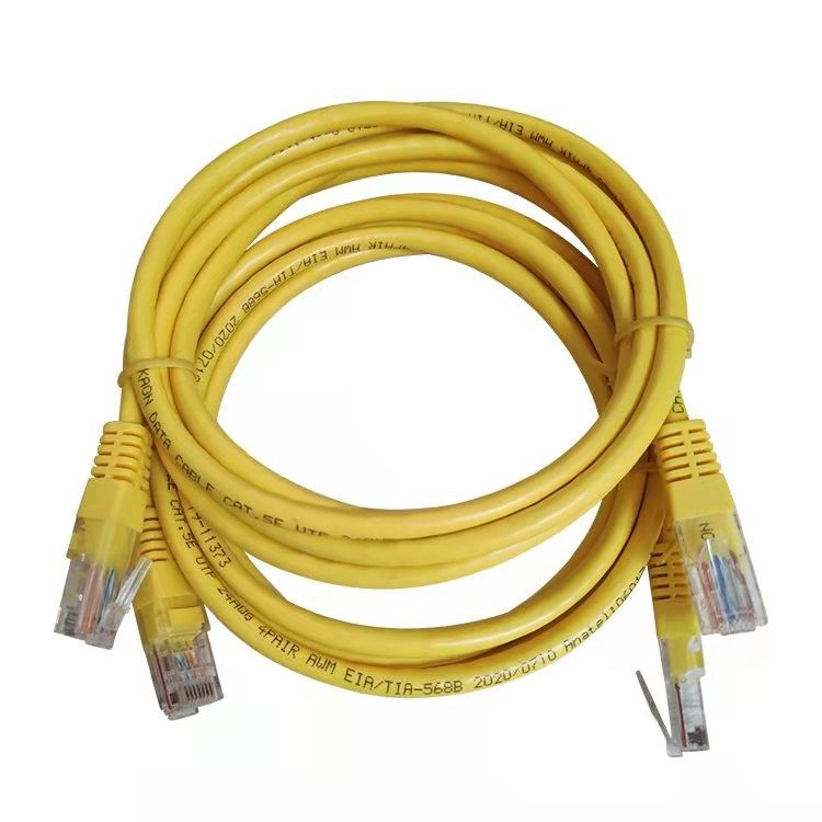 Cáp UTP Cat5 Dây bản vá màu vàng Cáp Ethernet Cat5e cho máy tính và bộ định tuyến